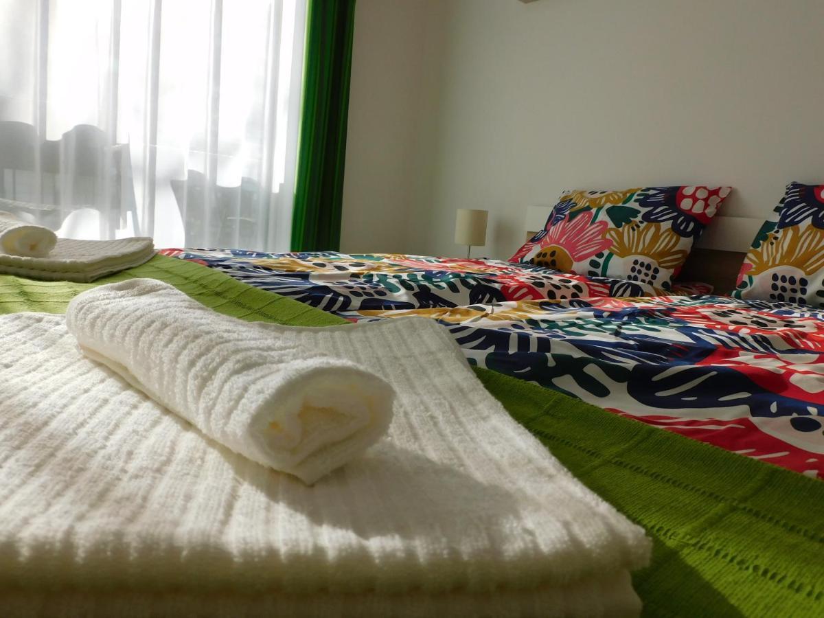 Katamaran Lägenhet Siófok Exteriör bild