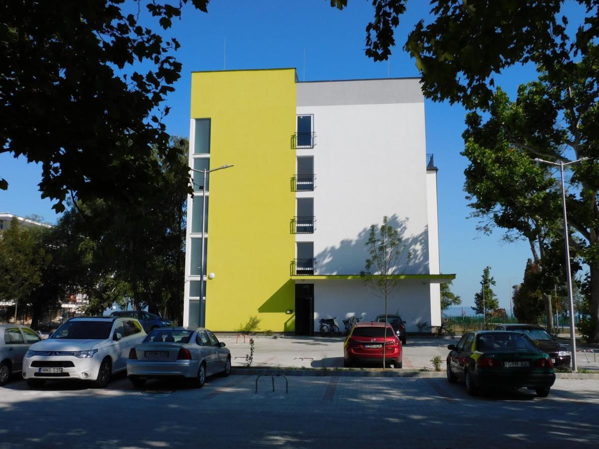 Katamaran Lägenhet Siófok Exteriör bild